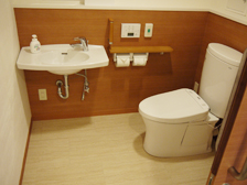 化粧室・採尿室